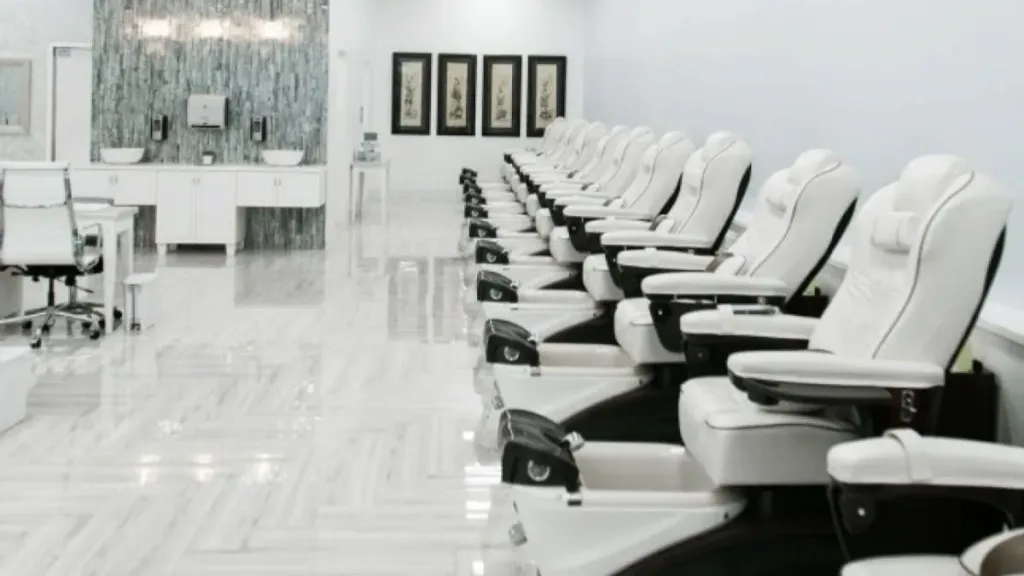 Lotus Nail Spa — Nail salon in Stansbury Park